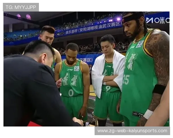 男篮内部热身赛直播创新高,网友点赞互动平台,男篮热身赛2021 男篮内部热身赛直播创新高,网友点赞互动平台,男篮热身赛2021